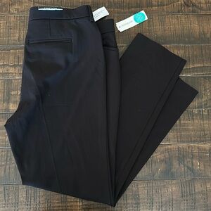 41 Hawthorn Black Trousersa